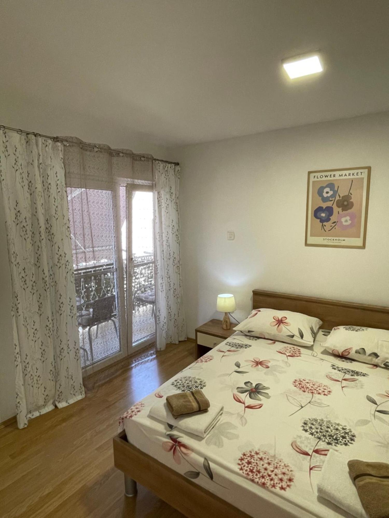 Ivan I Matej Apartments Blace Εξωτερικό φωτογραφία